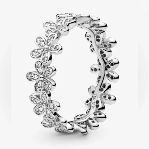 Pandora Daisy Ring, New Sz 4.5 - Picture 1 of 1